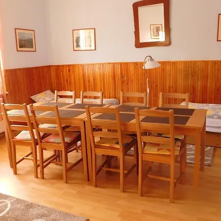 Kapolnas Vendeghaz Πανσιόν Báta